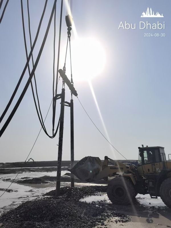 14-28 মিমি এবং বৈদ্যুতিক শক্তি টাইপের উচ্চতর পিলিং কম্পন প্রশস্ততার জন্য ভিব্রো কমপ্যাকশন পিলিং